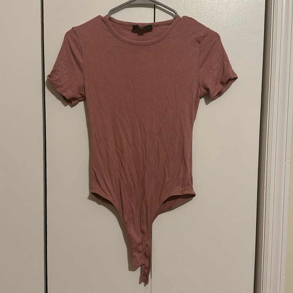 Lulu’s Mauve Bodysuit